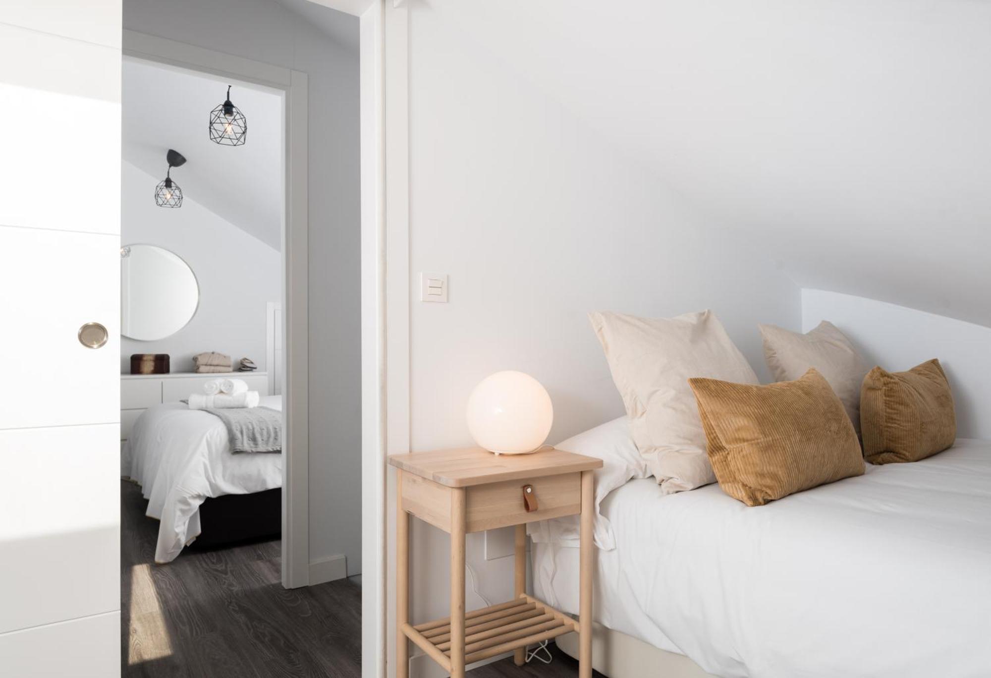 Duplex Buddha Malaga Centro المظهر الخارجي الصورة